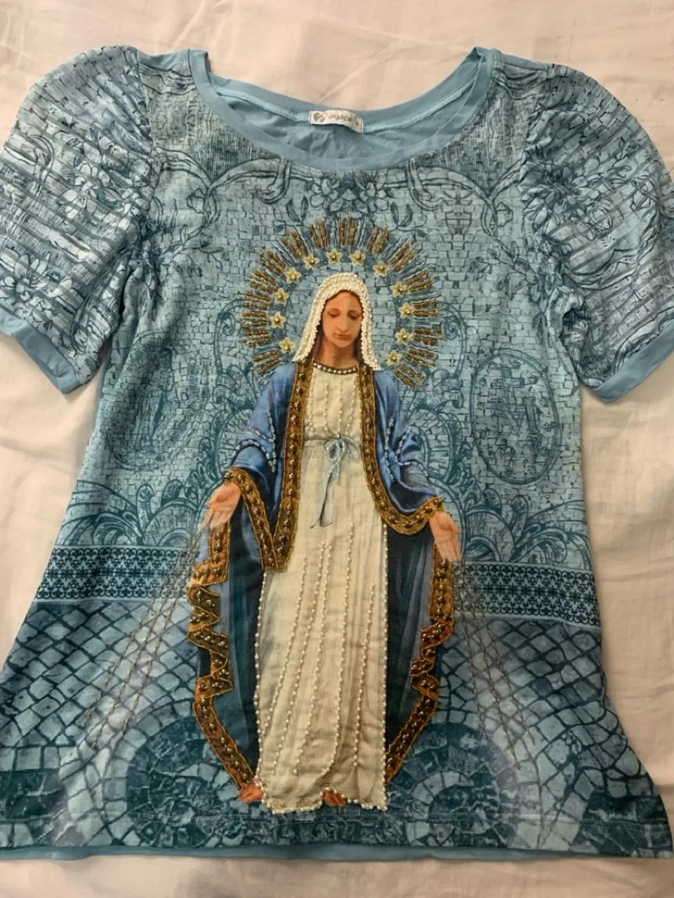 Blusa Estampada Nossa Senhora e coração de Jesus