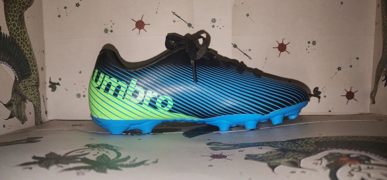 Chuteira umbro azul ORIGINAL (N32) - Foto 2