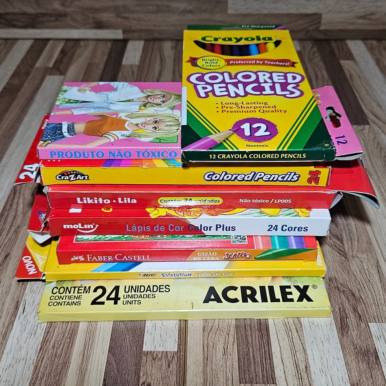 Kit Colorir e Desenhar 240 Lápis 15 Gizões  - Foto 4