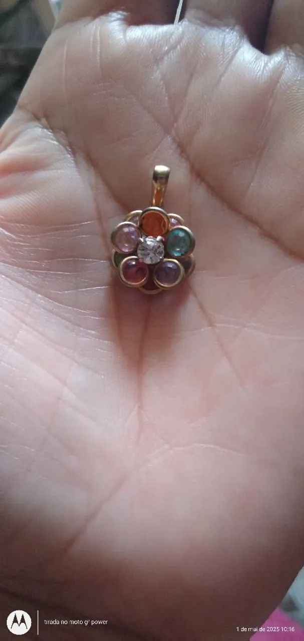 Pingente de Flor colorida 