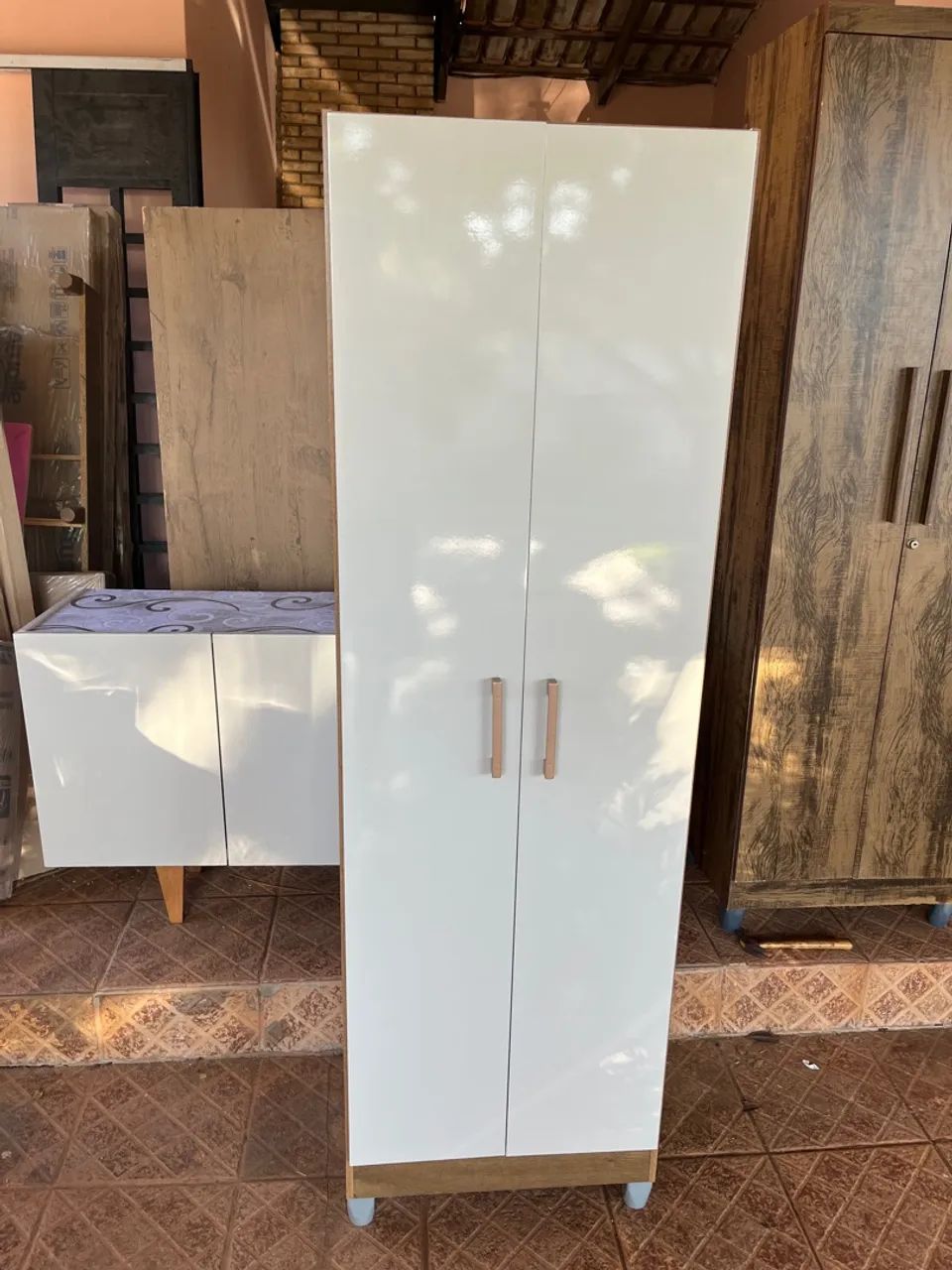 Sapateira - Guarda Roupa - Materiais de limpeza - Armário multiuso 