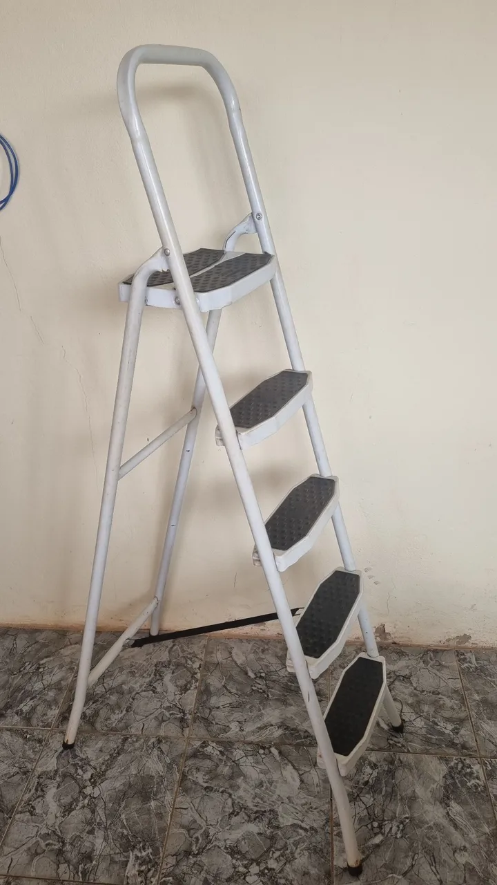 Escada Maestro (uso doméstico)