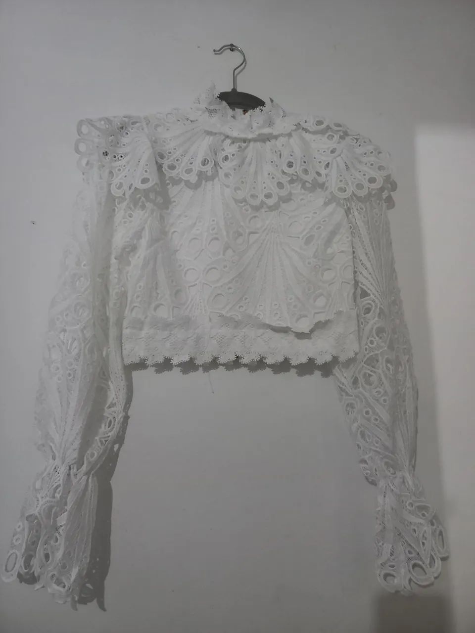 Blusa branca rendada nova - com etiqueta