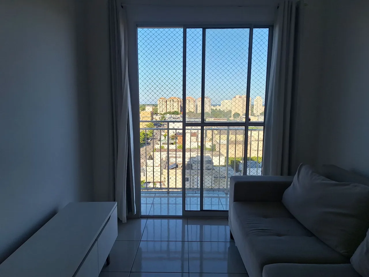 Alugo apartamento mobiliado 9° Andar. Cond. Via Laranj.