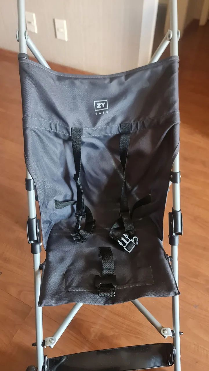 Carrinho de Bebê Compacto e Leve - Foto 3