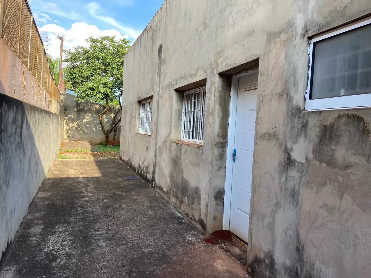 Casa 4 quartos 3 banheiros