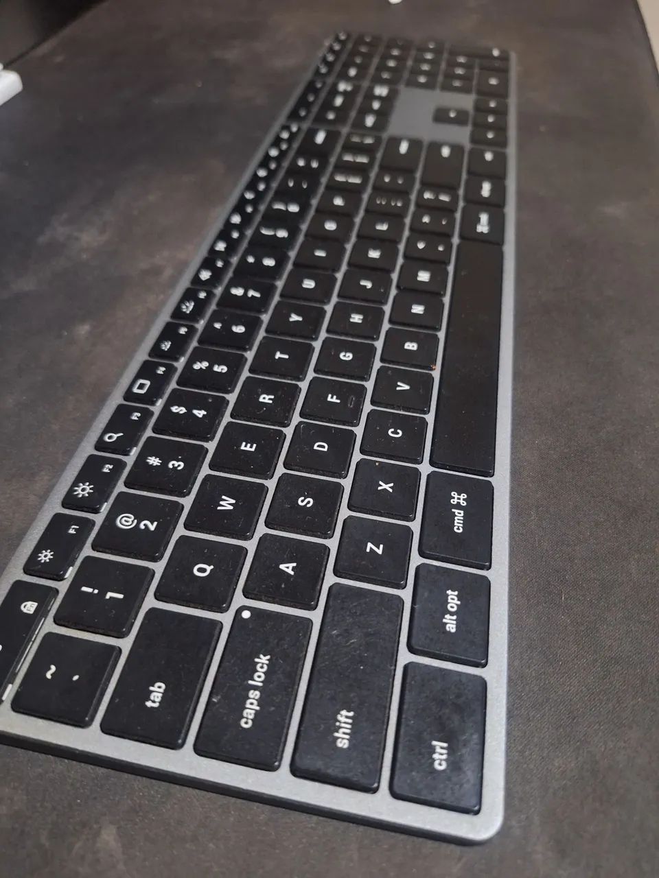  Teclado Premium Bluetooth, Acabamento em Alumínio - Satechi Slim X3 - Foto 3