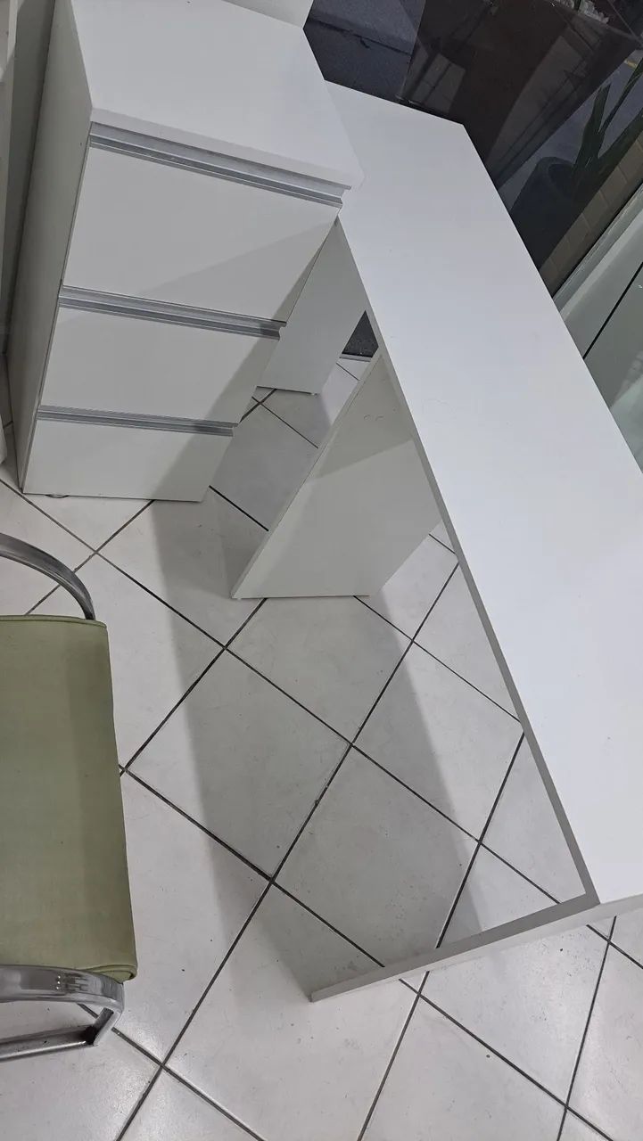 Mesa de manicure 64840805546498120