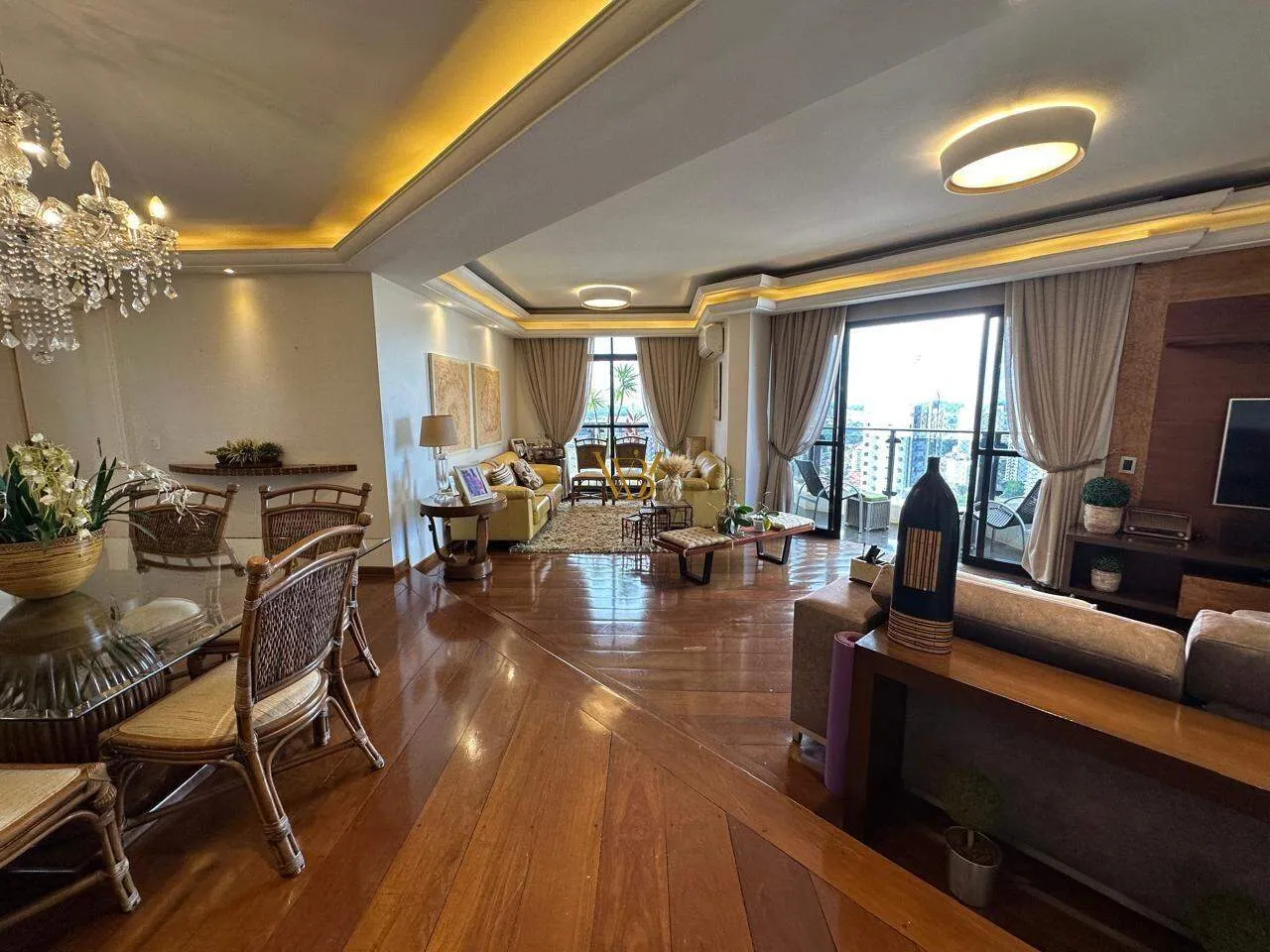 LINDO E LUXUOSO APARTAMENTO PARA LOCAÇÃO NO CENTRO DE PIRACICABA - EDÍFICIO ITAPEMA