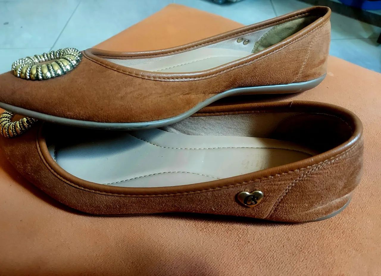 2 Sapatilhas Carmen Steffens + Scarpin outra marca - Foto 2