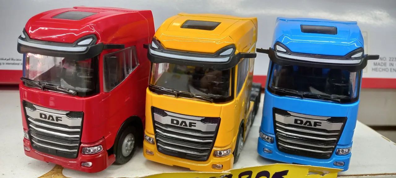 Caminhão DAF em escala 1/32 - Foto 3