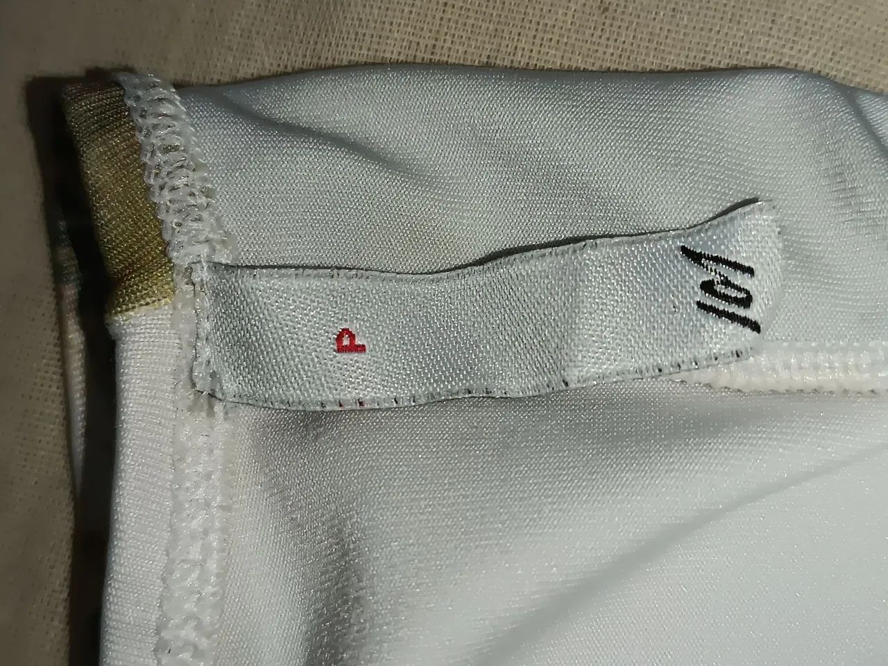 Top Estampado e Colorido - Foto 3