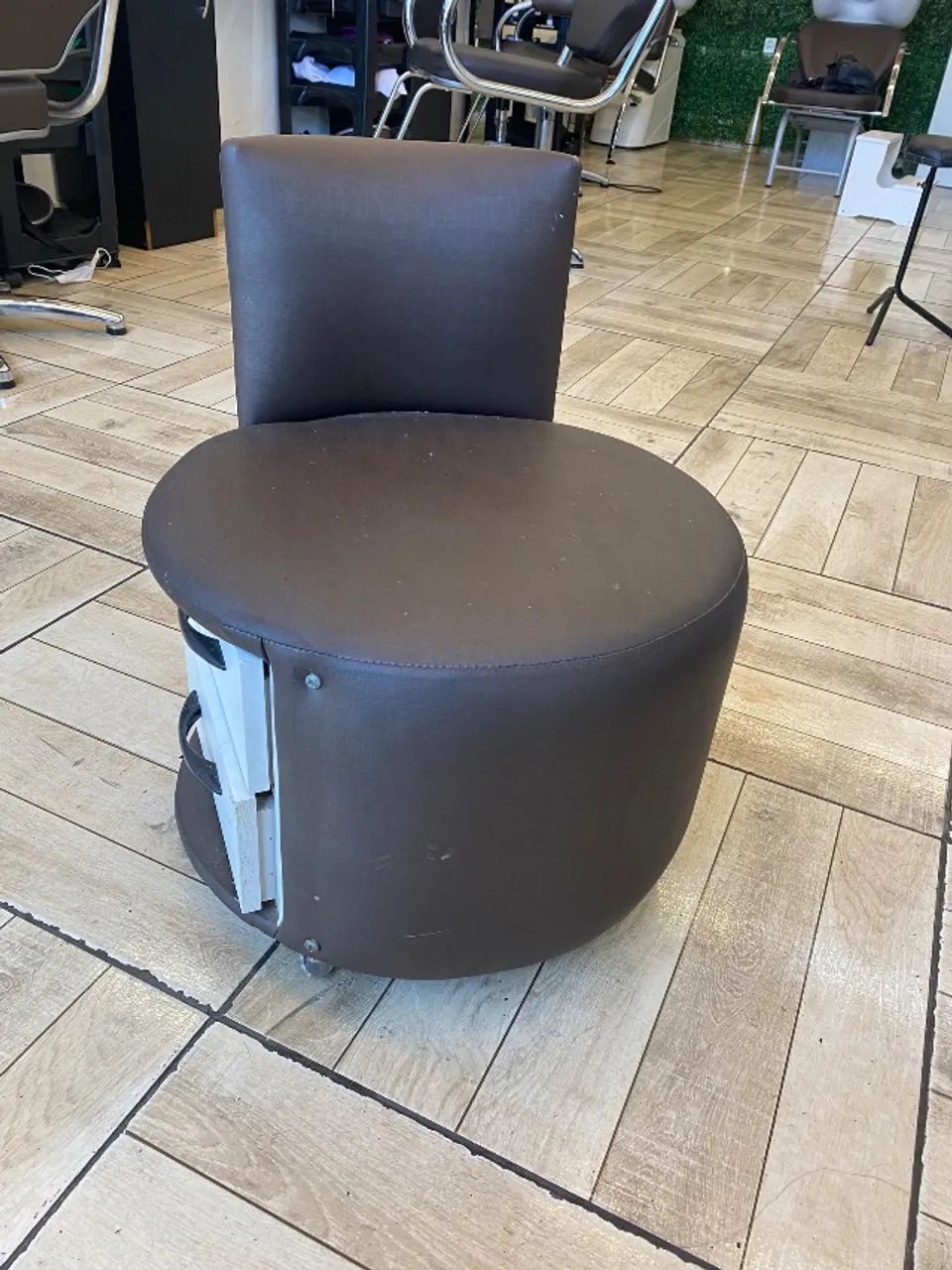 Cadeirinha de manicure  - Foto 2