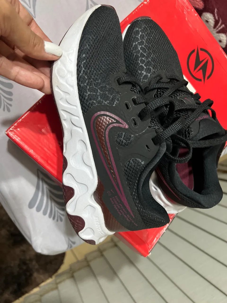 Tênis Nike Renew Corrida Tamanho 37 - Foto 2