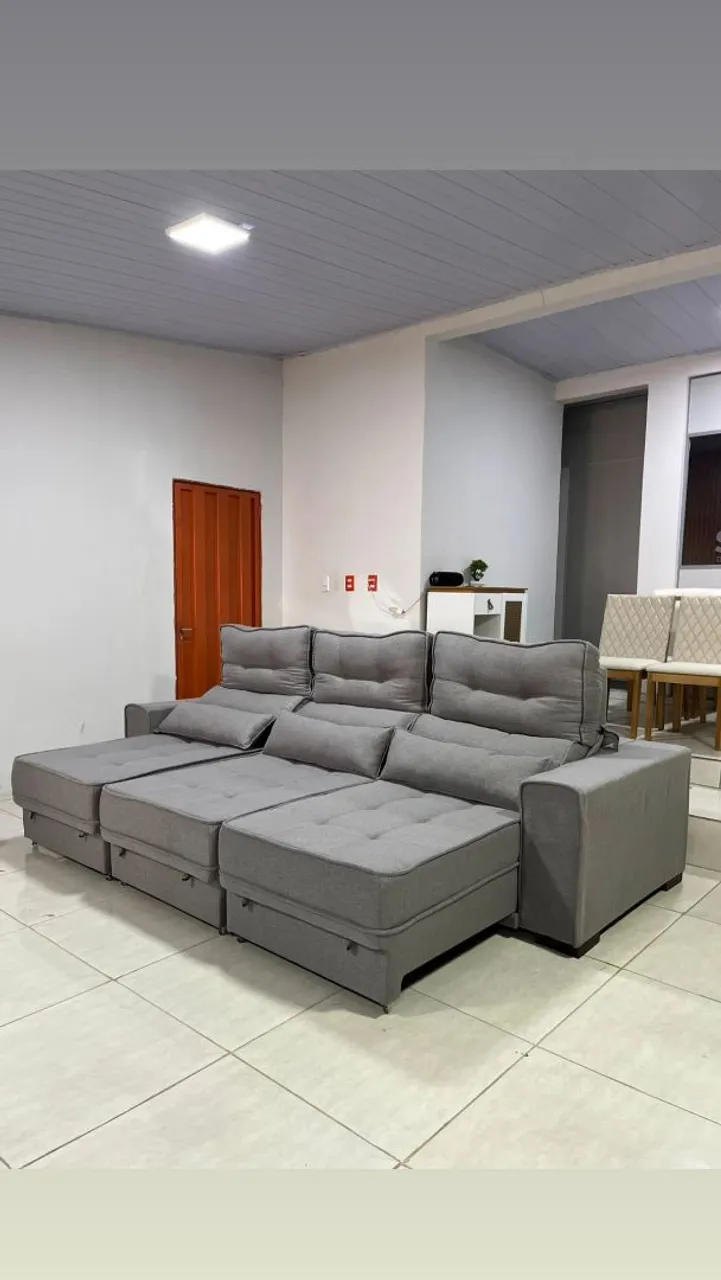 Sofá Modular Cinza Confortável e Espaçoso Tecido Linho
