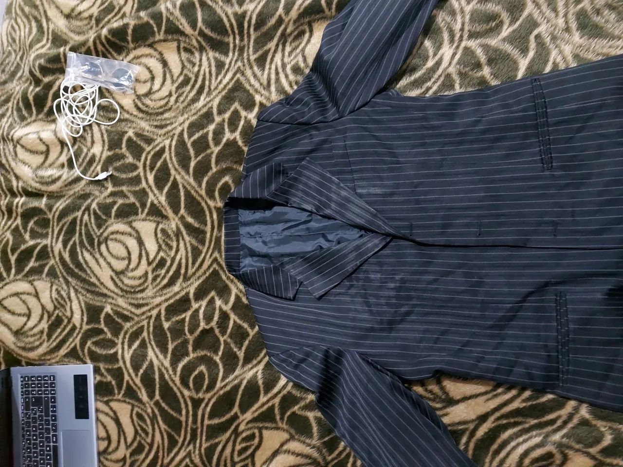 Blazer risca de giz elegante