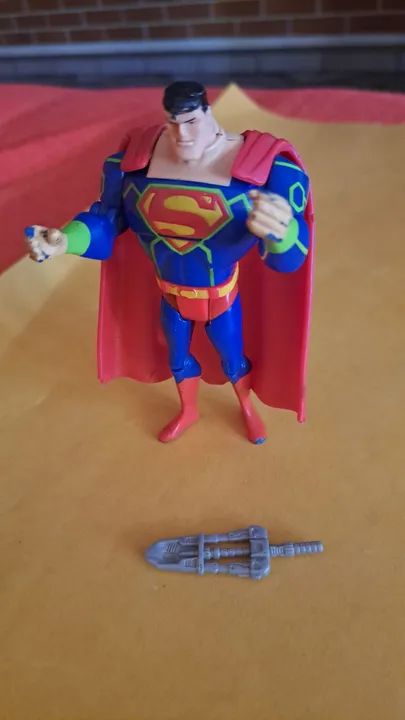 Superman - Action Figure - DC Comics - Foto 2