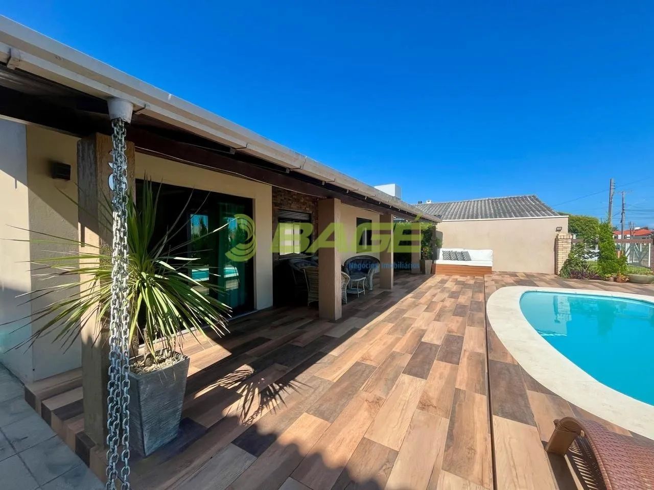 Casa próximo ao mar em Arpoador!