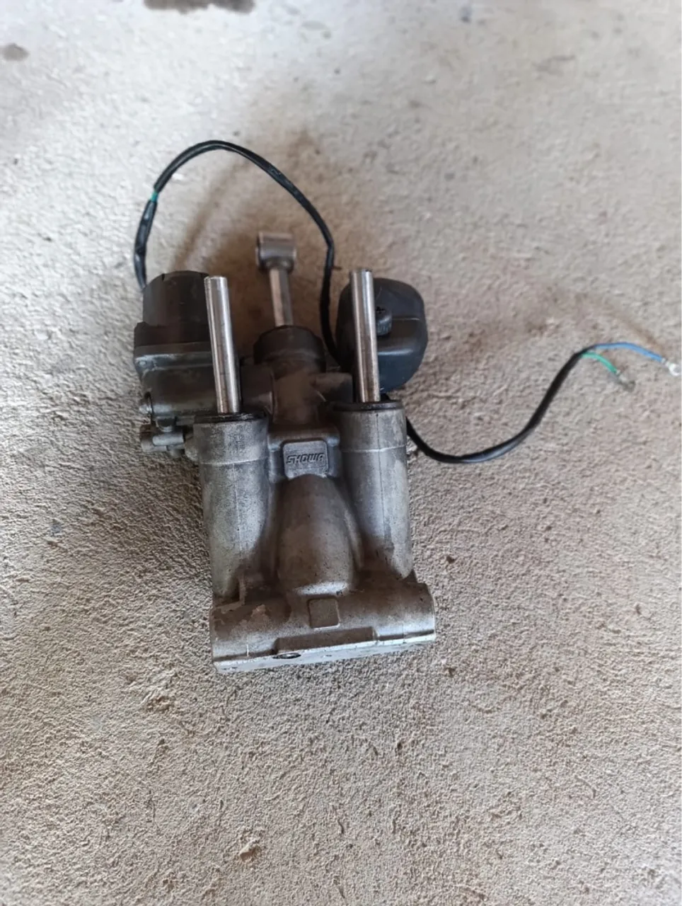 Power trim motor200