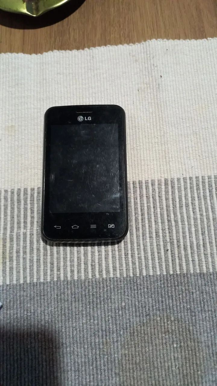 Celular Antigo LG funcionando