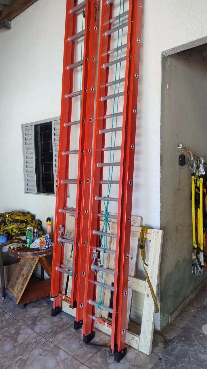 Escada de fibra de vidro degraus de alumínio
