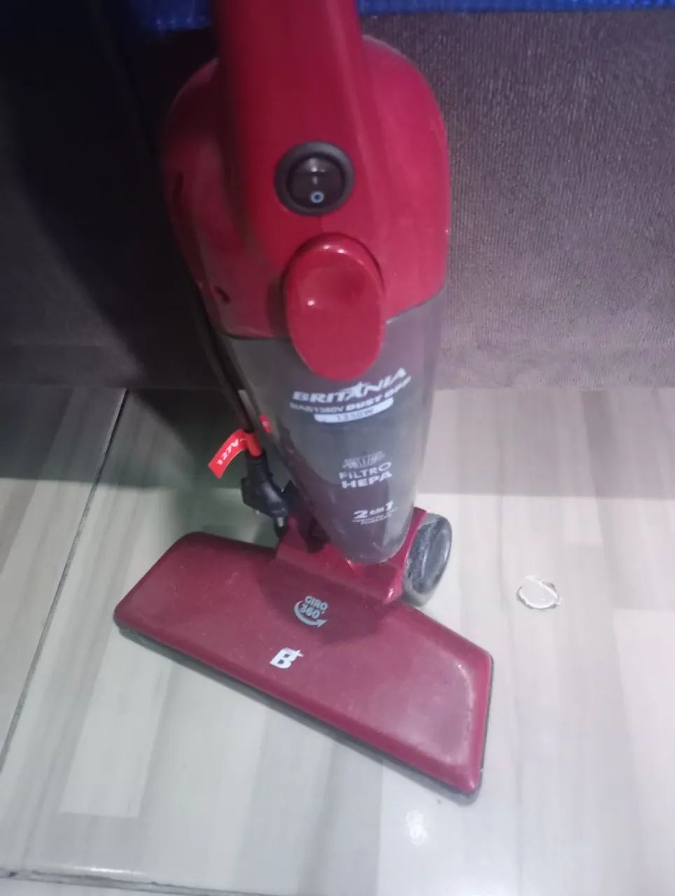 Aspirador de Pó Vertical - Seminovo - Foto 2