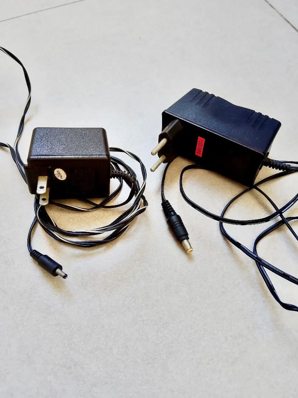 Fones de Ouvido - Carregadores - Fontes Alimentação  - Foto 4