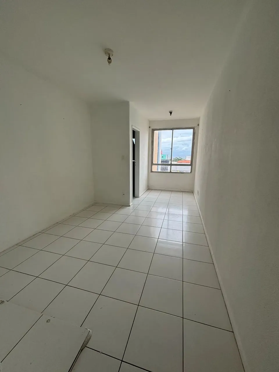 Apartamento 1 Quarto Distribuído Em 50M² E 1 Vaga De Garagem Na Pituba. K0FBEH