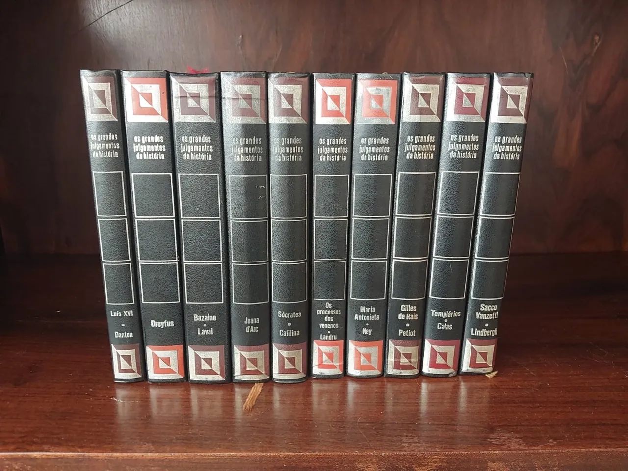 Coleção Os Grandes Julgamentos da História