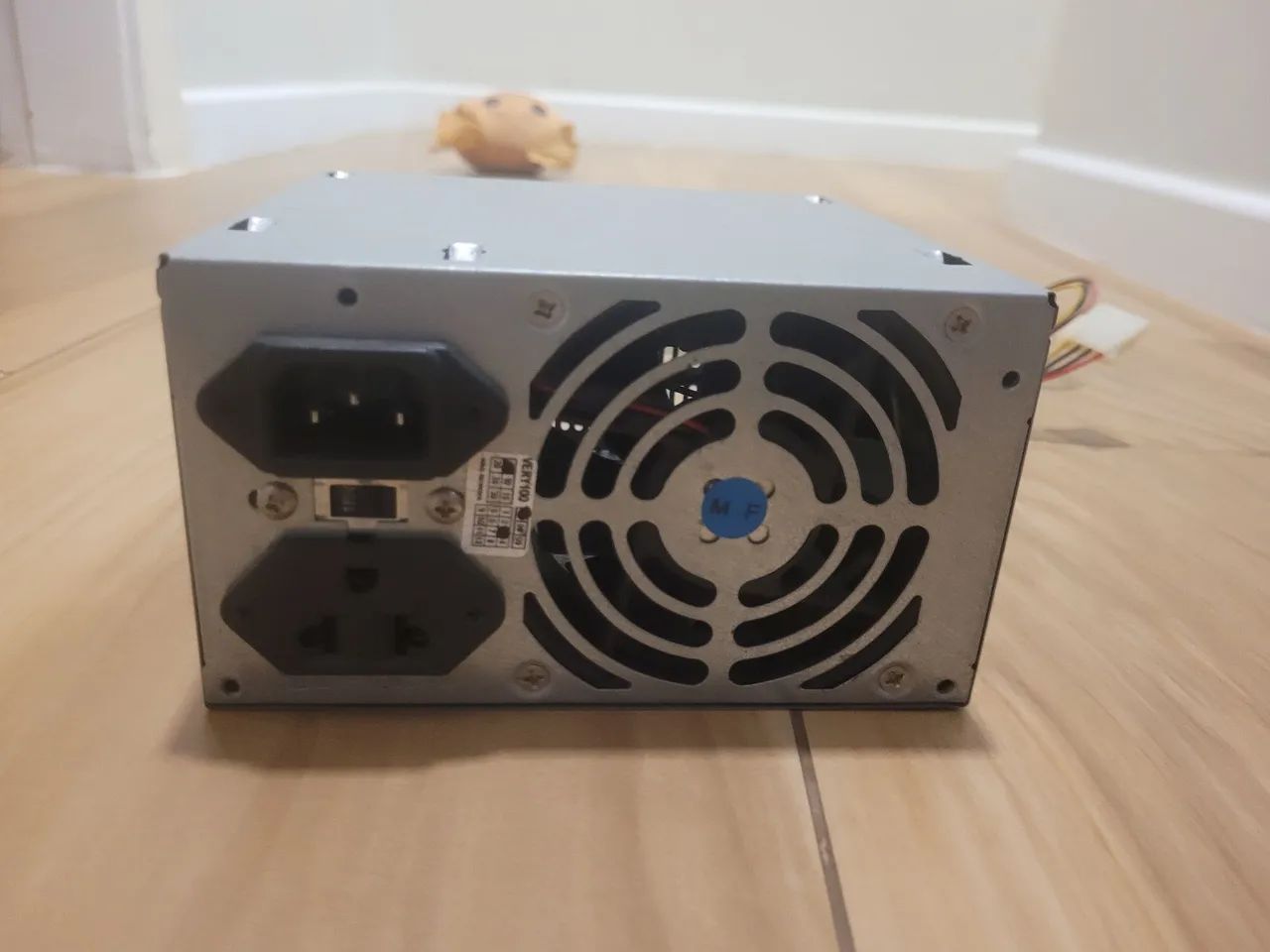  fonte de alimentação ATX Wise Case, modelo WSNG-450-P4 - Foto 2