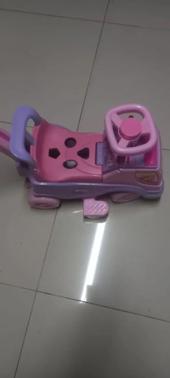 Carrinho de menina de barbada  - Foto 4