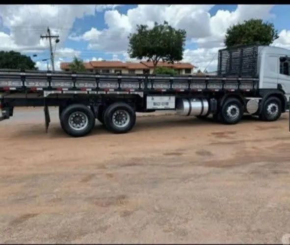 Scania P310 Baú  2015. - Foto 5