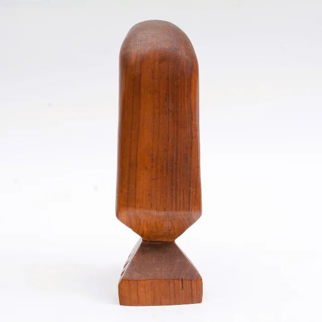 Escultura de madeira nobre entalhada á mão representando Cabeça do Indio *Descrição - Foto 5