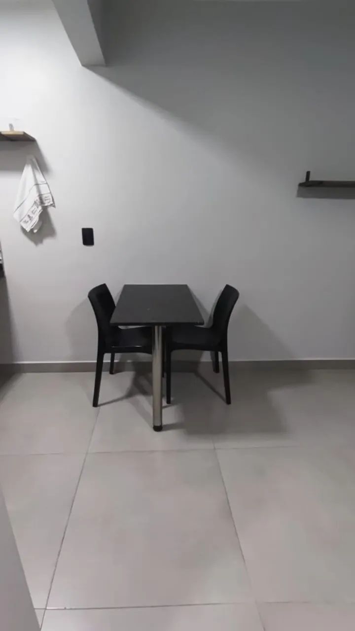 Kitinete (Luz, Água, Internet e IPTU) INCLUSO - 1 pessoa / Balneário Camboriú - Foto 2