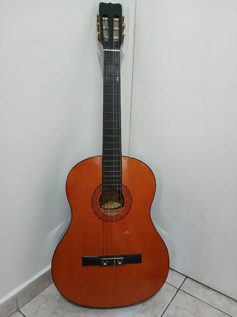 Violão Velasquez com capa - Foto 2