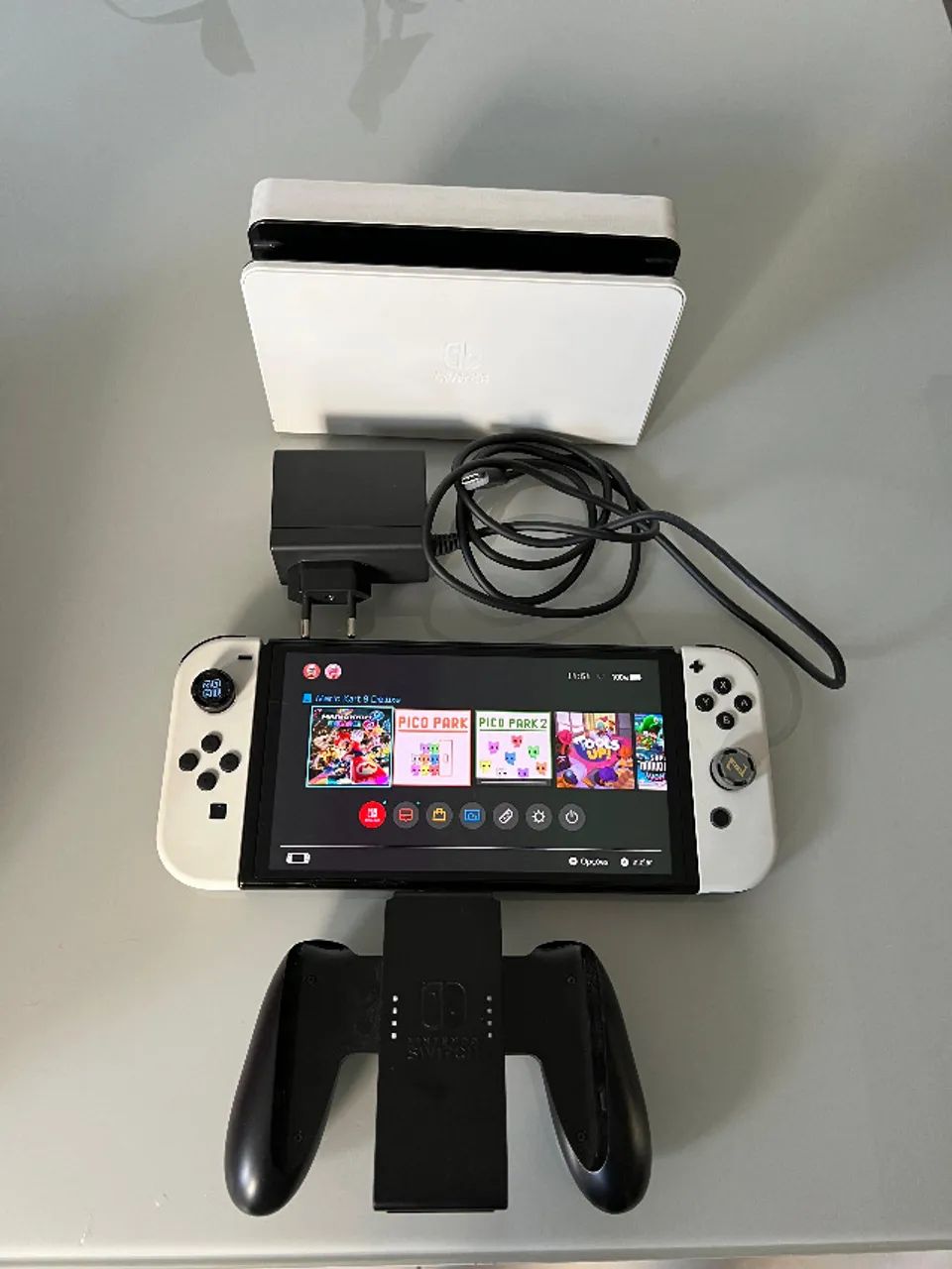 Nintendo Switch Oled 64GB + Mario Kart - Seminovo - Foto 2
