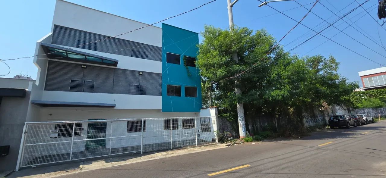 Predio Comercial 3 andares  no Bairro Parque Dez