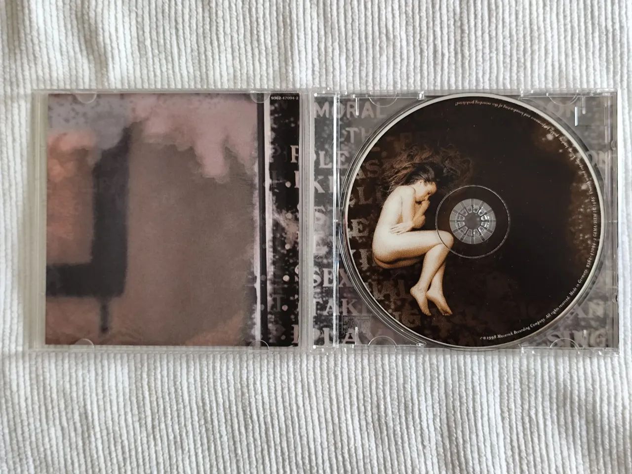 CD Alanis Morissette - Supposed Former Infatustion Junkies // IMPORTADO - Foto 3
