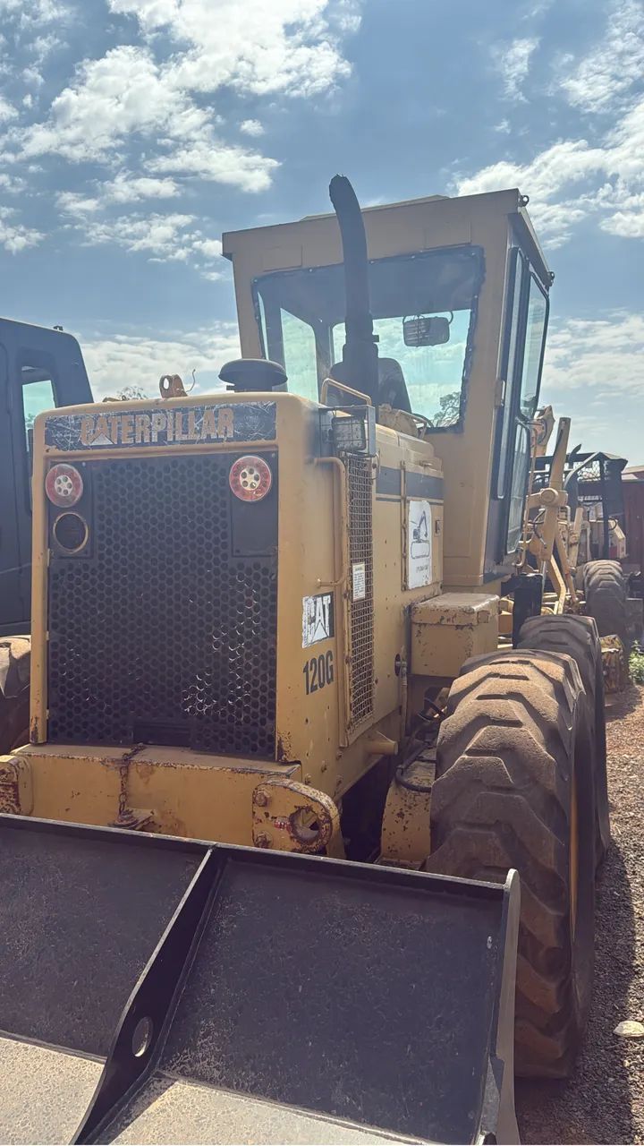 Motoniveladora caterpillar 120G  - Foto 2