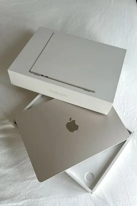 MACBOOK AIR 13.2 INCH 2023
