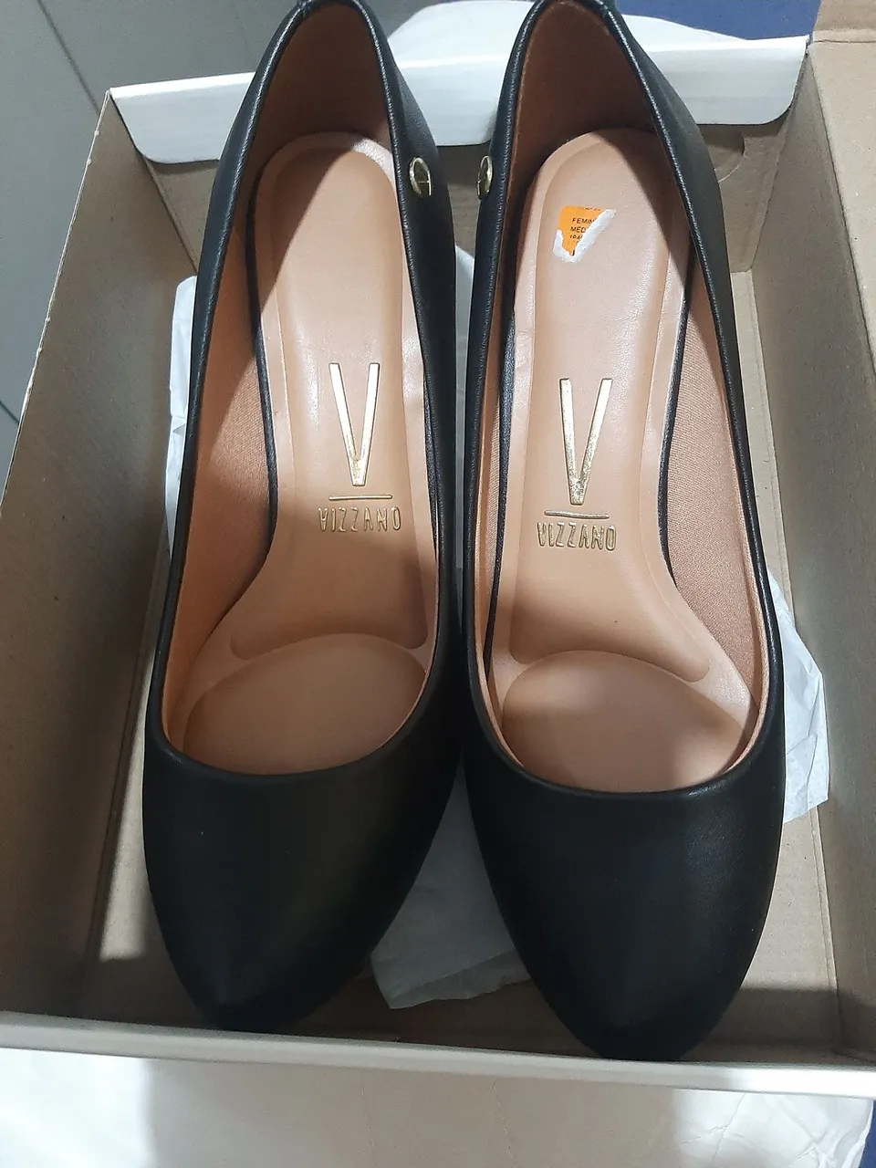 Sapatos Femininos Pretos Vizzano