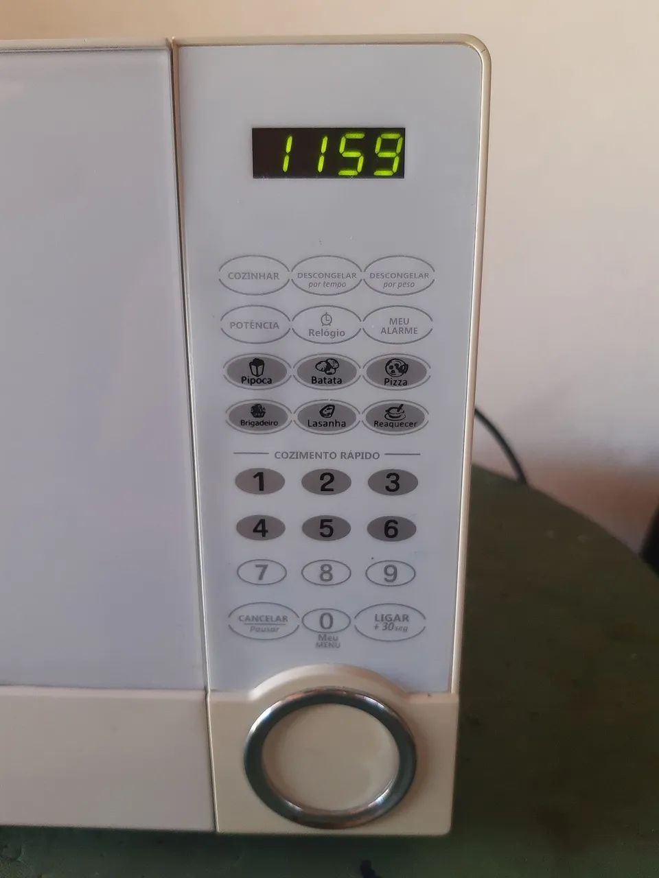 Microondas Midea 20 litros branco - Foto 2