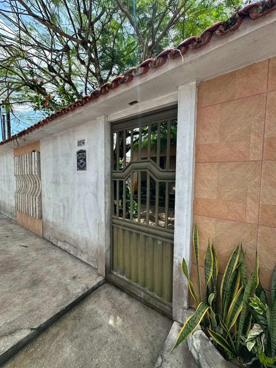 CASA À VENDA EM CAPANEMA-PA<br>