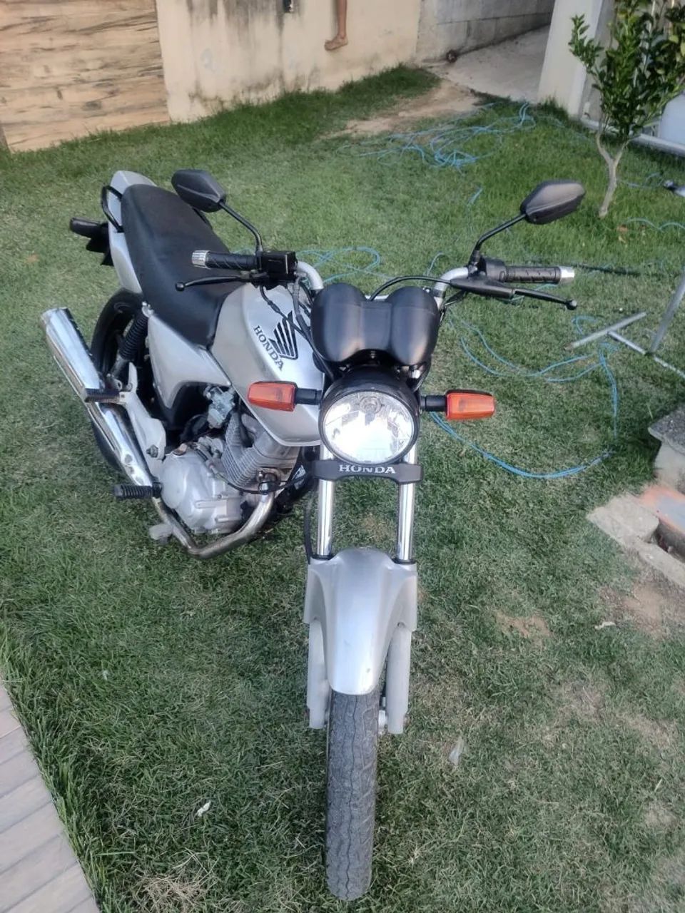 Titan 150 - Foto 3