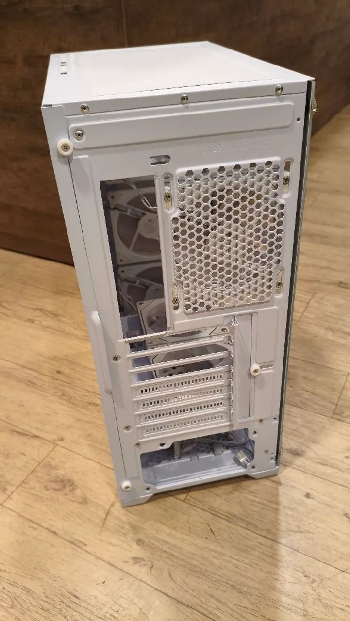 Gabinete Ninja branco com cooler e controladora  - Foto 4