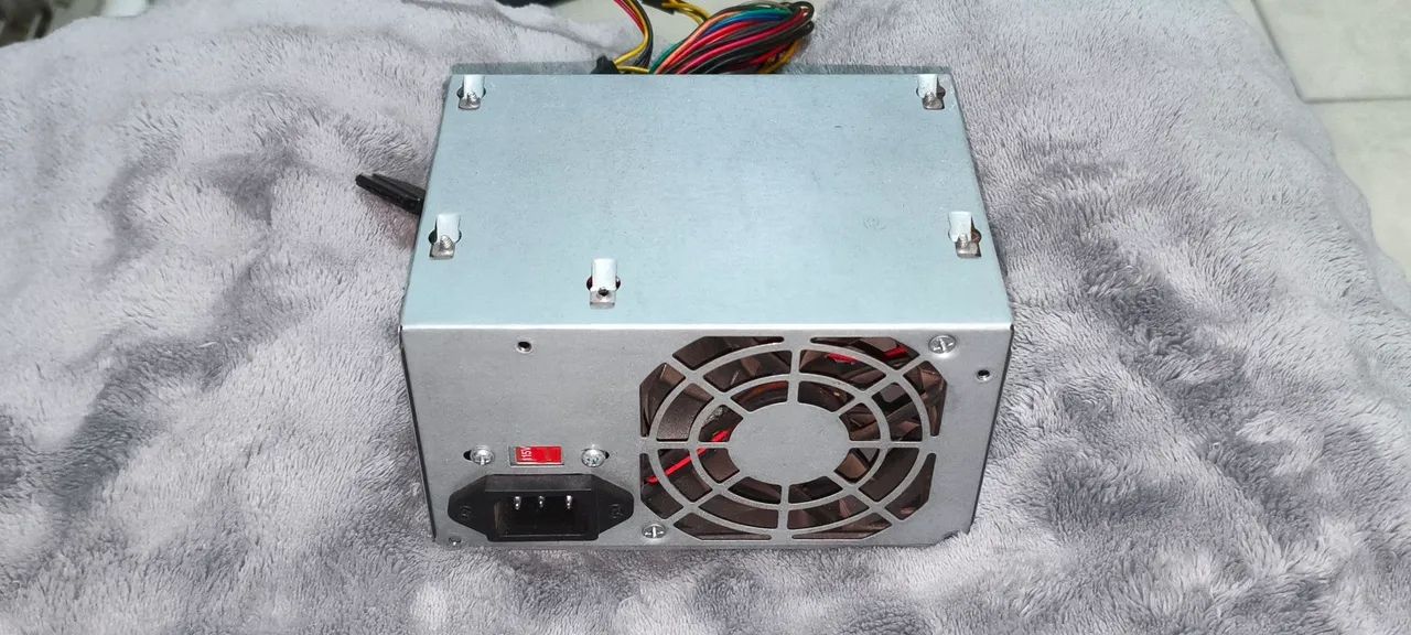 Fonte de Alimentação PCTop FAPT200 200W