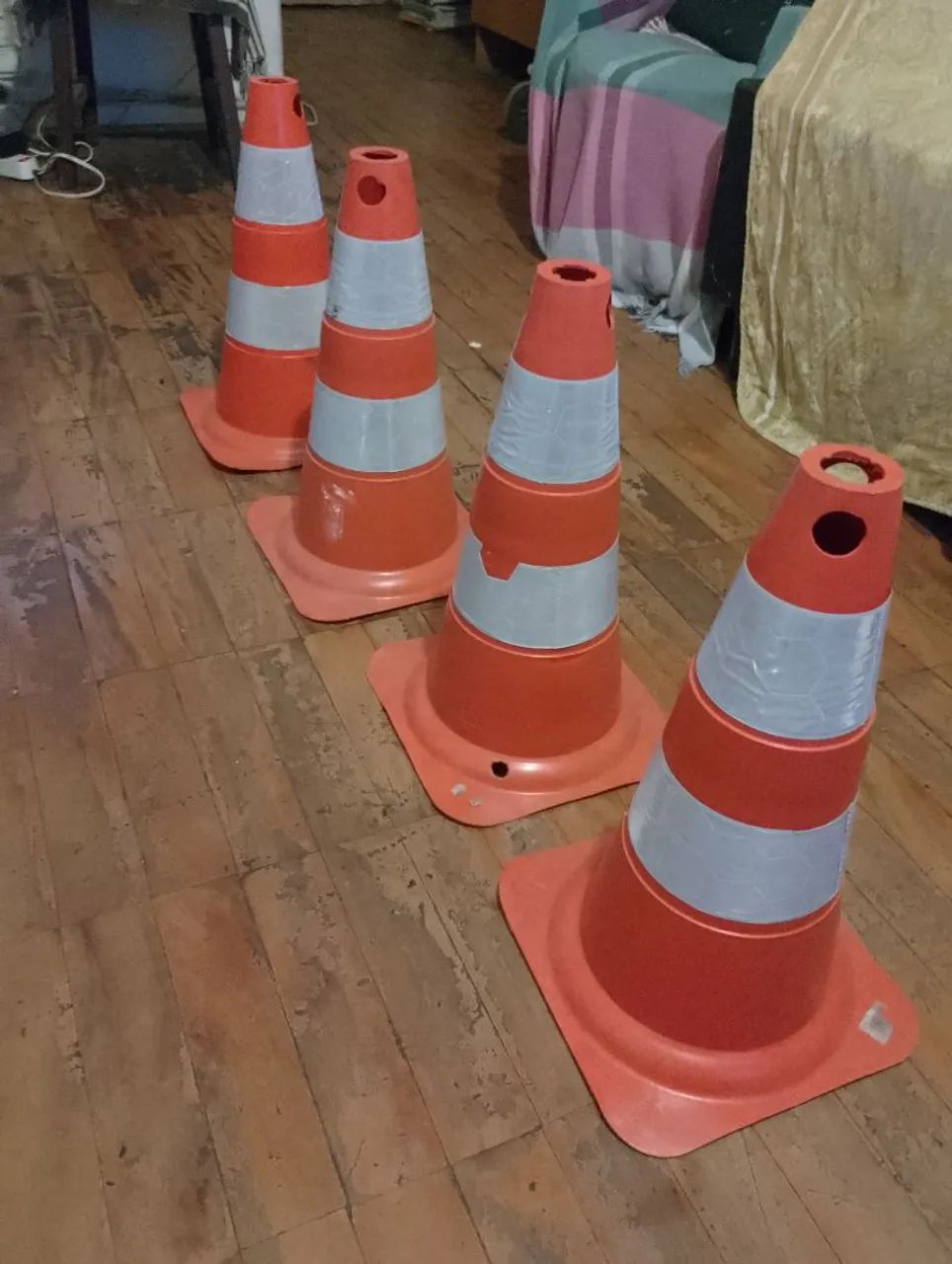 Cones de sinalização  - Foto 2