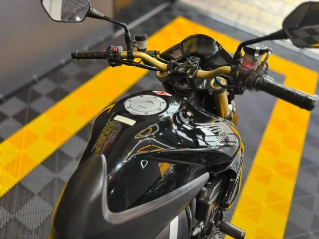 Honda CB 1000R - 2012 - 37 Mil Km - Foto 3