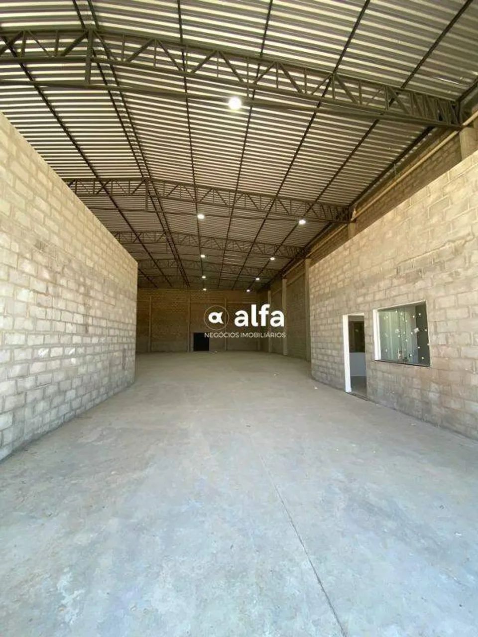 GALPÕESCOM 400M² NA AV. TRANSNORDESTINA - Foto 2