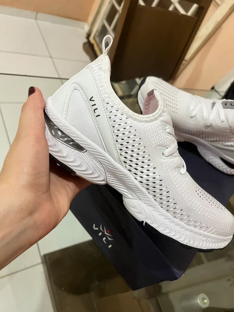 Tênis VILI feminino 